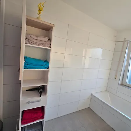 Ergste Am Ruhr 90 M2 With Stellplatz Terrace 3 Minutes To A45 * Schwerte