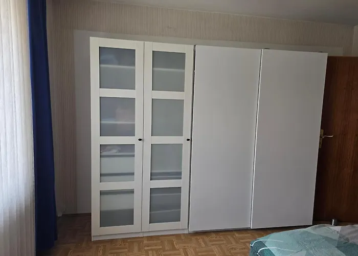 Ergste Am Ruhr 90 M2 With Stellplatz 3 Minutes To A45 Appartement Schwerte